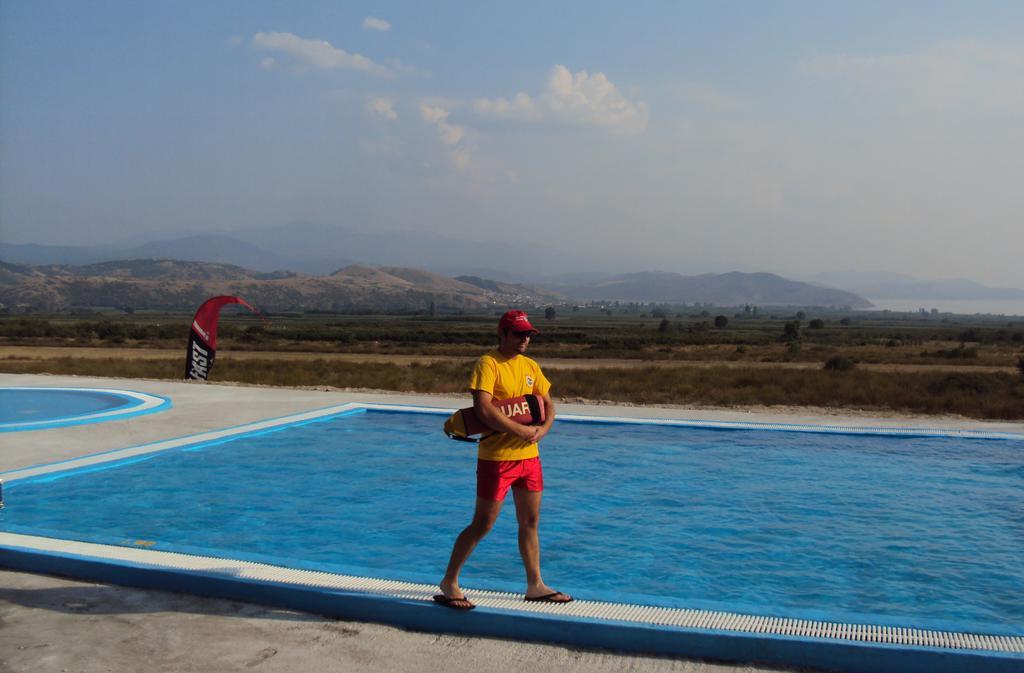 Aitheron Hotel Air Park Zervi Luaran gambar