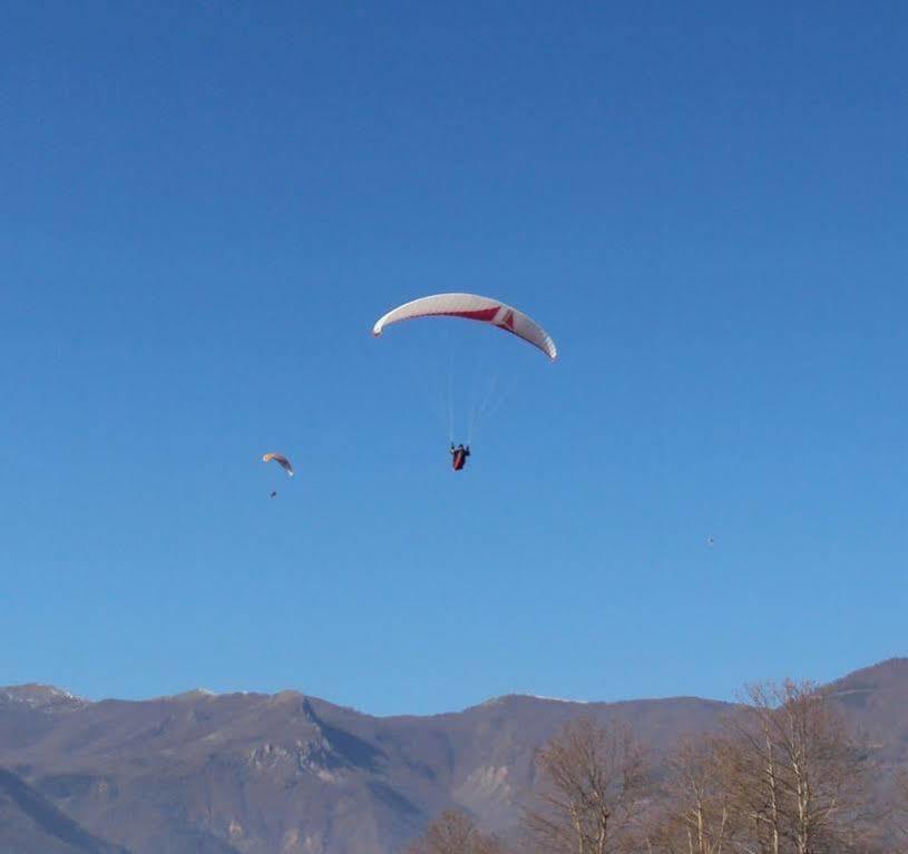 Aitheron Hotel Air Park Zervi Luaran gambar